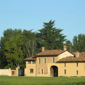  Landhuis Cascina Pezzolo